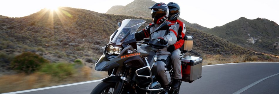 Motocicletas, scooters, cuatriciclos y motos de agua.